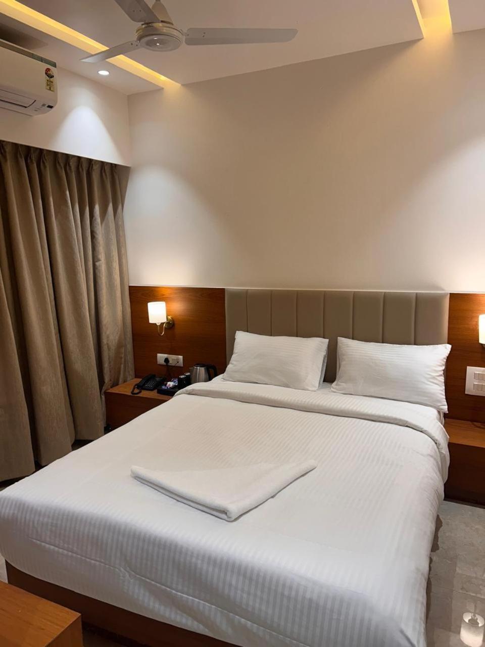 Hotel Neem Heritage Shirdi Zewnętrze zdjęcie