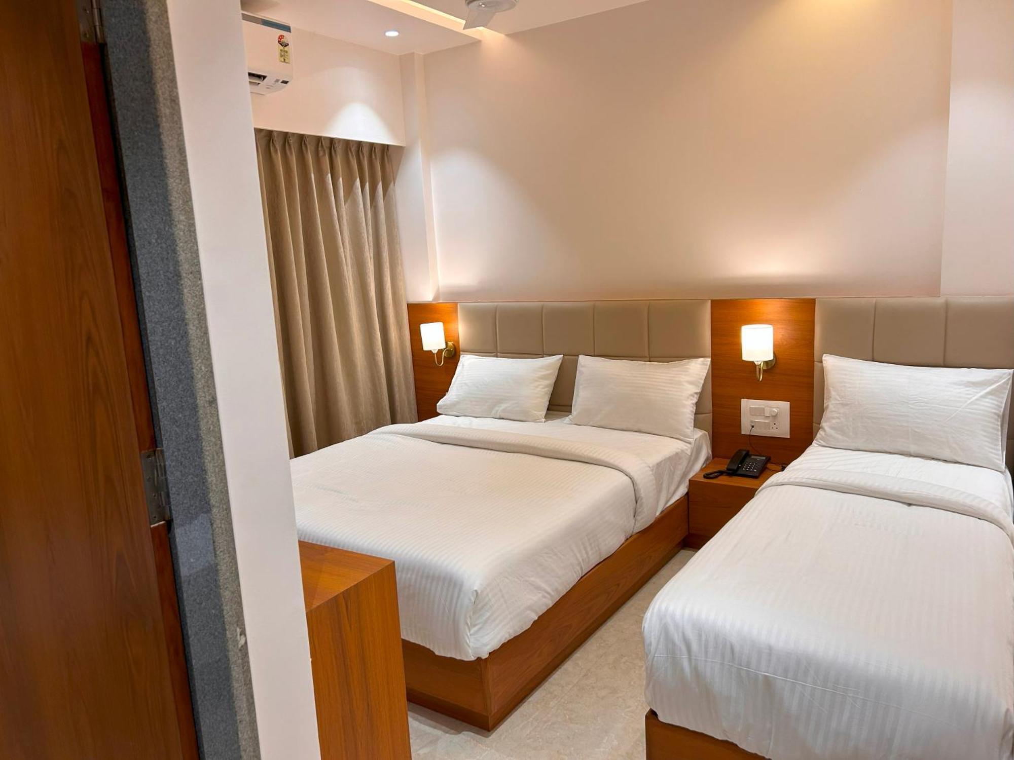 Hotel Neem Heritage Shirdi Zewnętrze zdjęcie